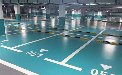 泽普泽普环氧地坪中涂：构筑坚固地面的关键环节